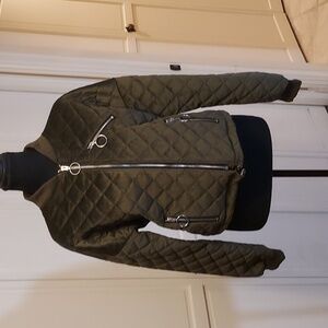 Bomber jacket velvet quilted olive green zippered front